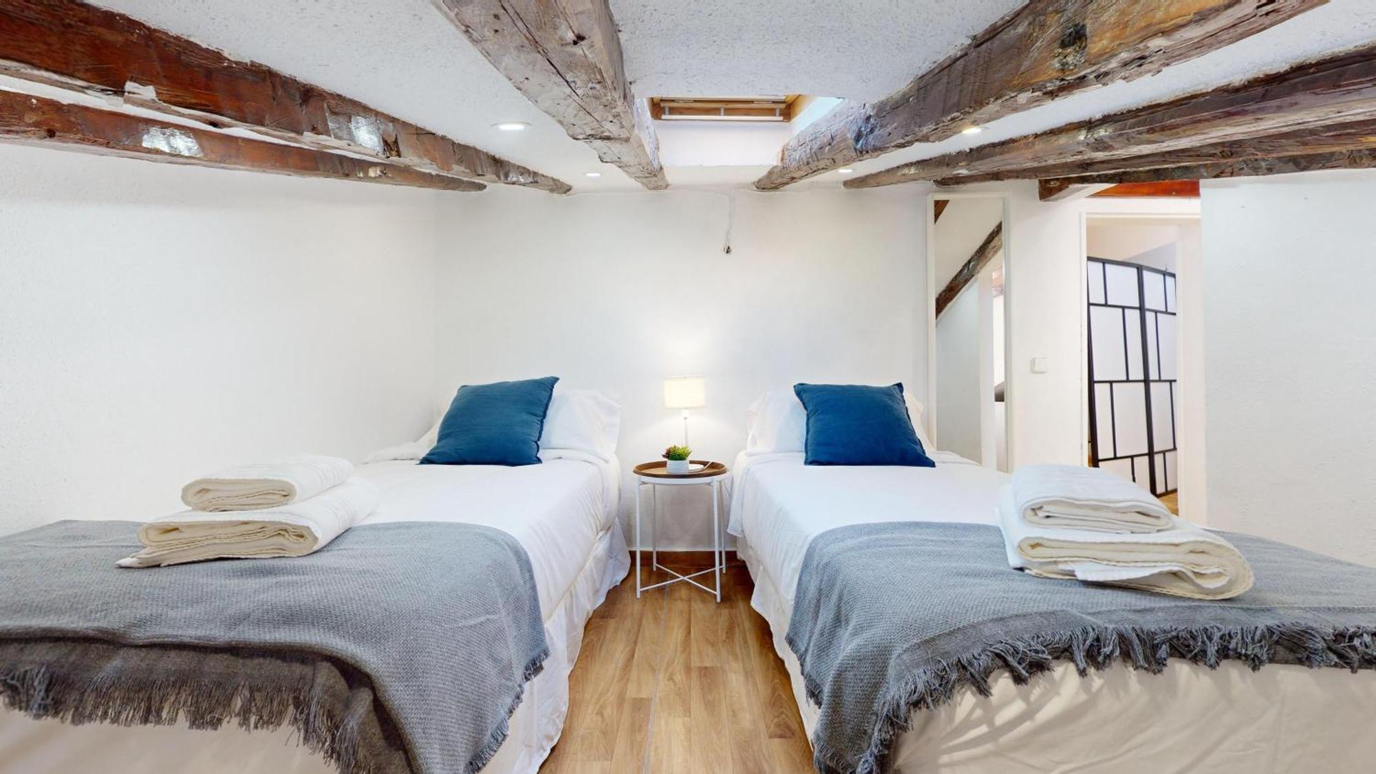 Fuencarral Apartment Madrid Bagian luar foto