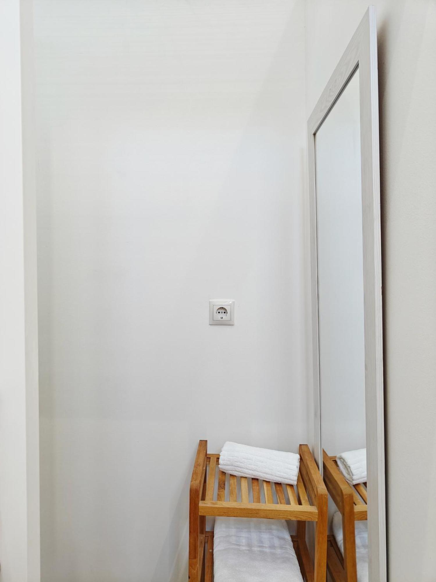 Fuencarral Apartment Madrid Bagian luar foto