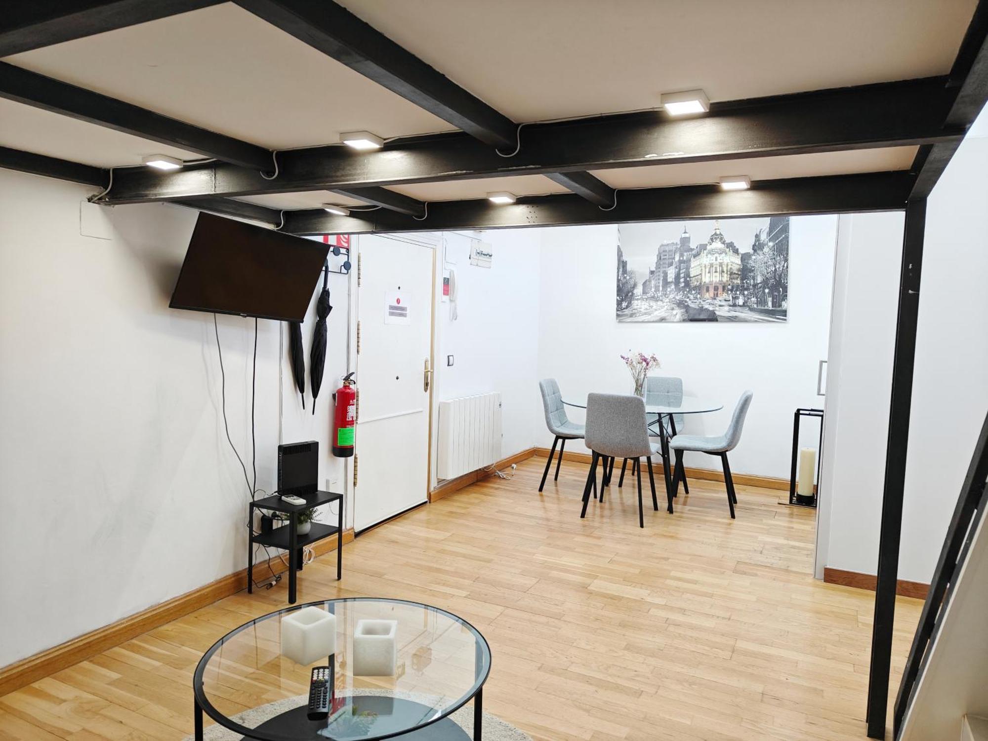 Fuencarral Apartment Madrid Bagian luar foto